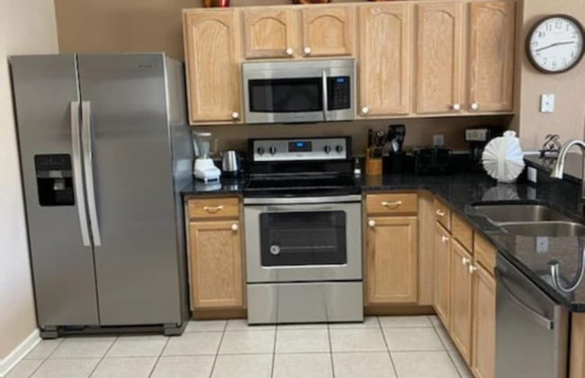 3 BR 2 Miles to Disney Pool Free Wifi and More - Foto 2