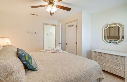 Oceanfront Condo with Pool Access in Surfside Beach! - Foto 18