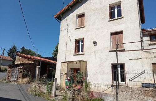 Le calme à la campagne à deux pas de Langeac - Foto 9