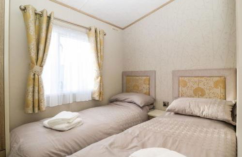 Snape Lodge - Photo 18