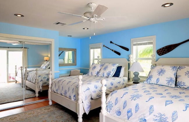 The Cottage at Rum Point - Private Getaway - Photo 6