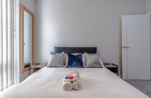 Garden View Serviced Flat by Castle Park, Lift - Foto 11