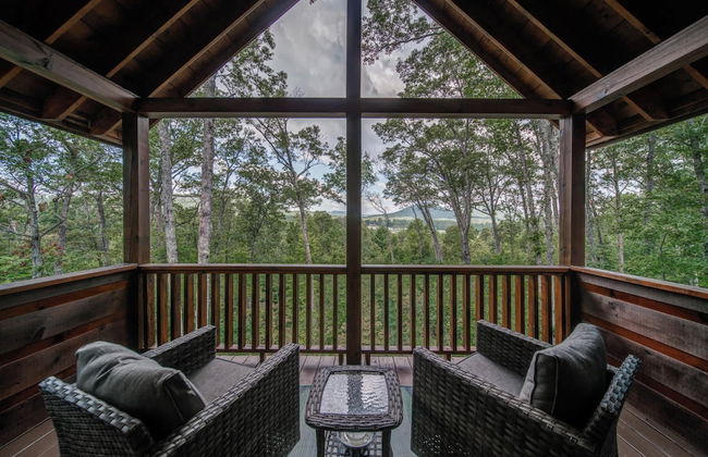 Gorgeous & Secluded 3 BDR Cabin in Mineral Bluff! - Foto 46