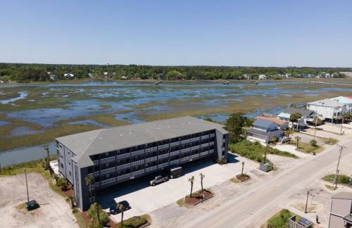 Bella Vista: Marshfront Condo 1 Block To The Beach. Pool & Hot Tub-1st Floor - Photo 25