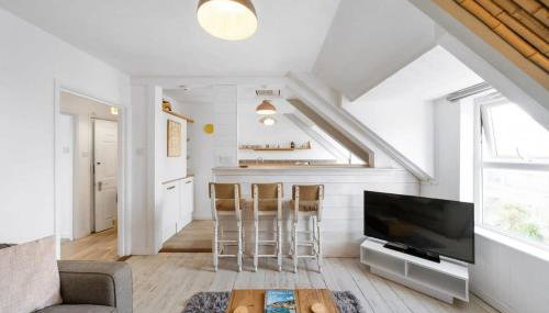 Beach-Style Flat 2 Min Walk to Tolcarne Beach - Foto 5