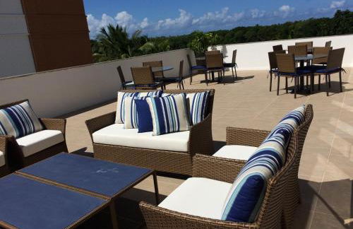 Lindo Apto 2/4 em Guarajuba - Foto 25