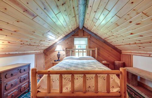 Dog-Friendly Park Falls Cottage with 5 Acres and Lake - Foto 19