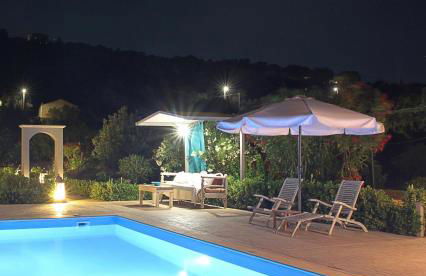 Venetis Luxury Apartments - Photo 16