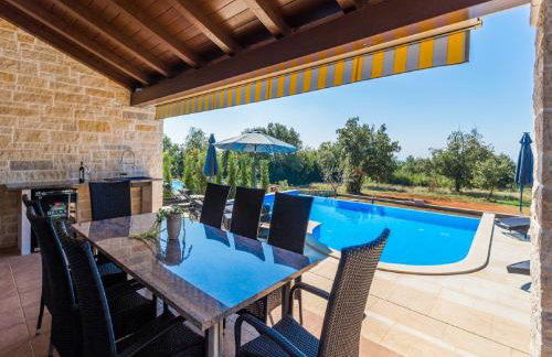 Villa in Deklici with Infinity Pool & Sea Views - Foto 20