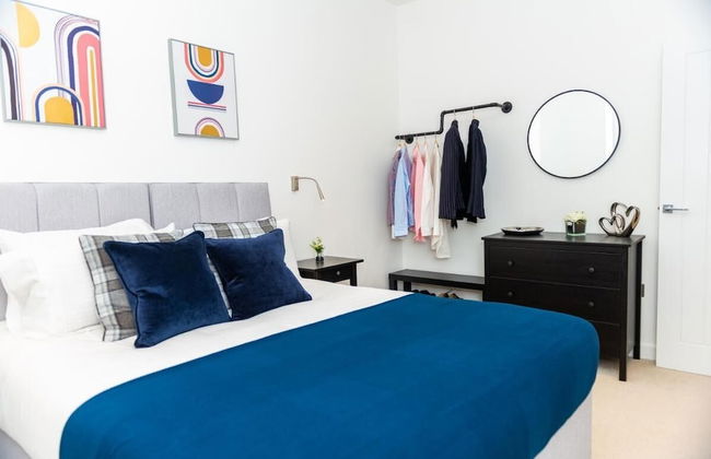 Absolute Stays at The Ziggurat - Free Wifi Contractors Families Long Stay Discou - Foto 2