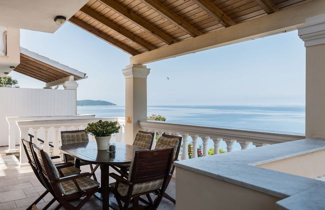 Four-Bedroom Villa Alexandros - Photo 25