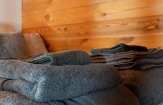 Walliswood Lodge - Wood Burner, Air Con & Wi-fi, Rural Retreat - Foto 31