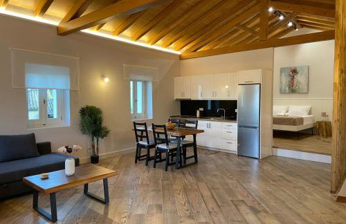 Goninos Jacuzzi Suite - Foto 2