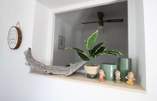 Pool Oasis with Mountain Views - Foto 19