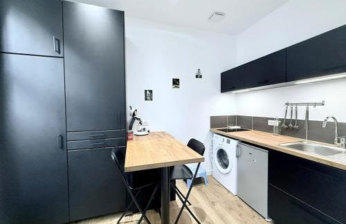 1738 - T1 Bis Corderie Royale RDC hyper Centre - Foto 14