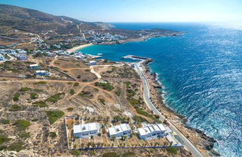 Pahivouni Studios & Suites - Photo 38