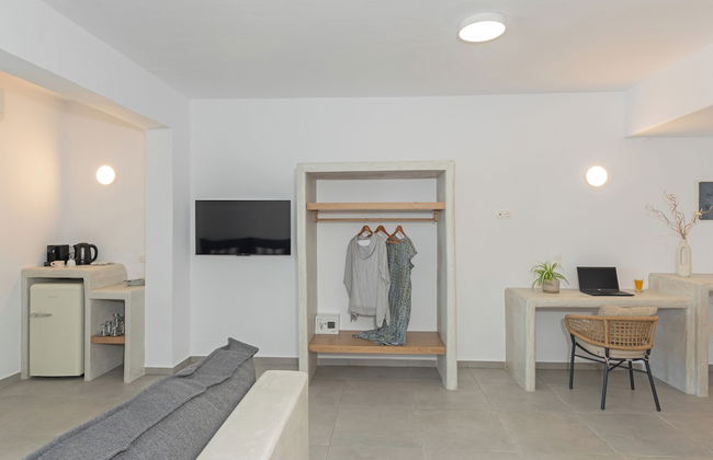 Ihthioessa Boutique Hotel - Photo 45