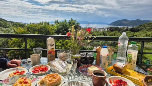 Martha's Villa - Photo 4