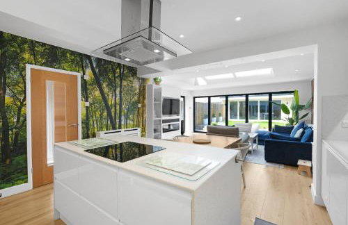 Bright 6 bedroom 3 bath house ideal for Pinewood Studios - Foto 66