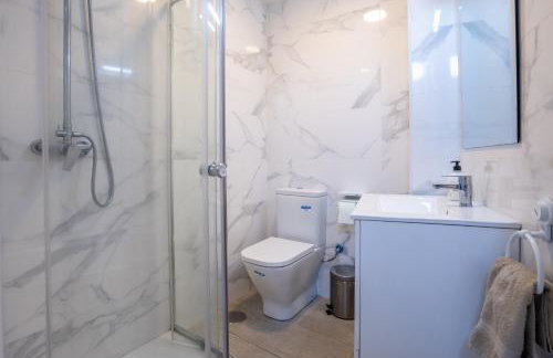 Seaside 3 bedroom Condo 50m beach in Costa del Sol - Foto 13