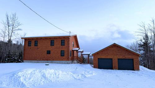 UV Log home with direct Cannon Mountain views Minutes to attractions Fireplace Pool Table AC - Foto 5