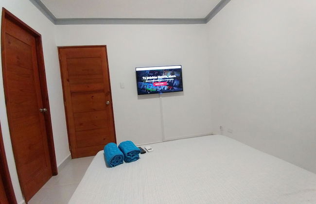 Tropical Condo BBQ Pool 5min to Airport - Foto 8