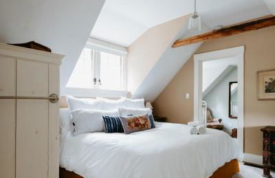 1850s Maine Farmhouse featured in Condé Nast Traveler with 11 Acres Near Water - Foto 39