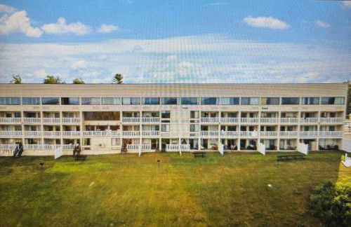 Cedar Lodge Condo with Private Balcony & Full Kitchen - Foto 3