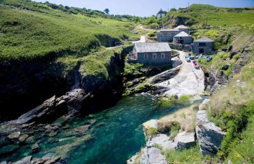 The Snuggery - Photo 18