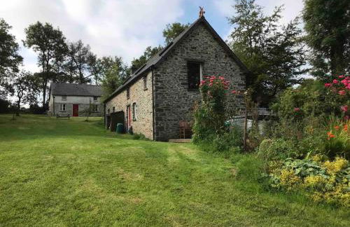 Ysgubor y Tanybryn The barn with a view and a spa. - Photo 8