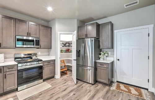 Modern Flagstaff Home, 4 Mi to Downtown! - Photo 10