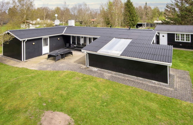 14 Person Holiday Home in Orsted - Foto 53