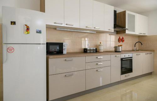 House Angela with private pool, private parking, wi-fi and fully fenced garden - WiiBuk - Foto 48