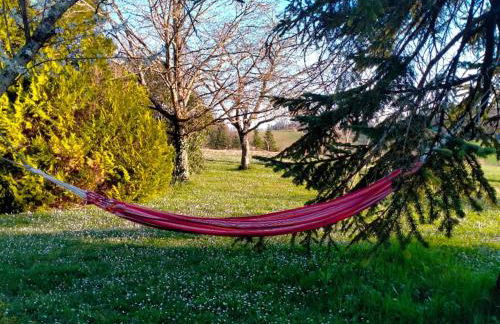 House on the hill, near Aubeterre-sur-dronne - Foto 7