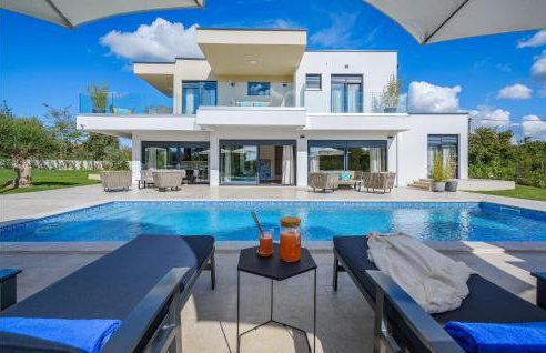 Nice Home In Jehnici With Wifi - Foto 1