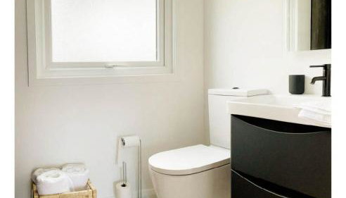 Luxury 2 Bedroom Glamping Pod with Hot Tub at Aganmore Farm Glamping - Pod 2 - Foto 3