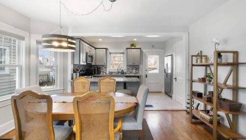 Minutes from U of L & Expo Center-Cozy-Updated-Family Friendly - Foto 3