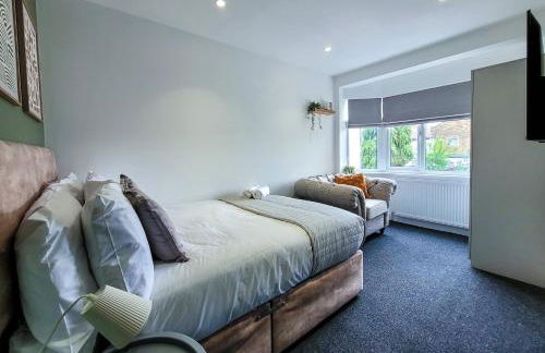 4 bed 2 bath Spacious House with 2 Driveway parking in Ilford London - Foto 14