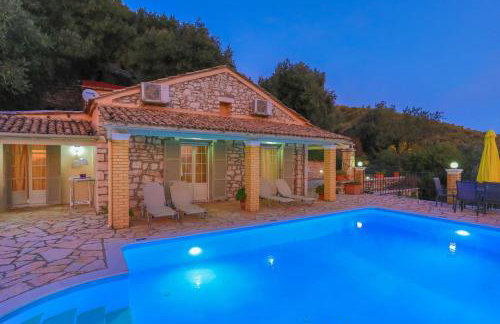 Viilla Kefalaki Superb Sceneries and Views Private Pool - Photo 6