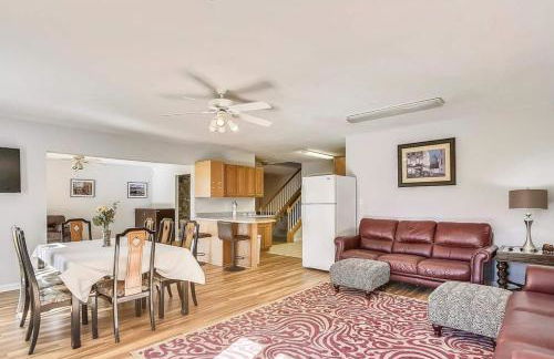 10 Min TO DT Asheville, Apartment Incl - Foto 34