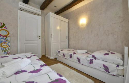 Villa Zvonar near Motovun with large pool and whirlpool - Foto 23