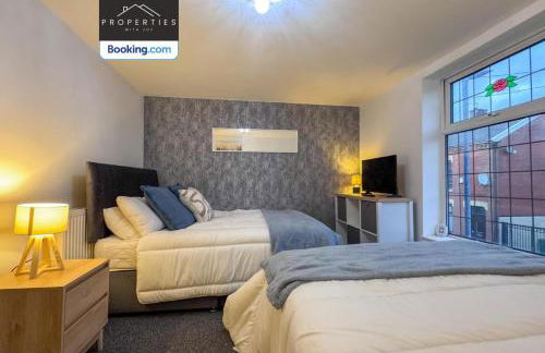 Centrally Located House By Properties With Joy Short Lets and Serviced Accommodation Ashton Ideal for Monthly Stay - Foto 19