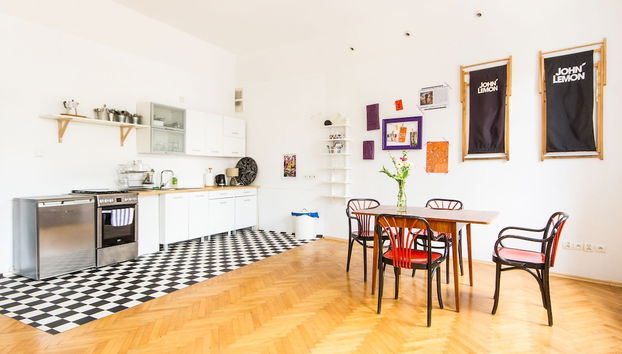 3 Bros' Apart - Foto 5, Eigene Küche