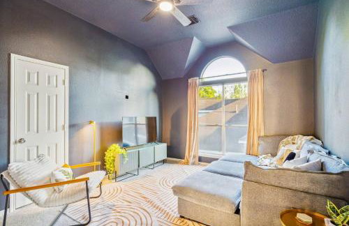 Cypress 5 Bedroom Retreat with Hot Tub, Firepit and Game Tables! Pet Friendly - Foto 9