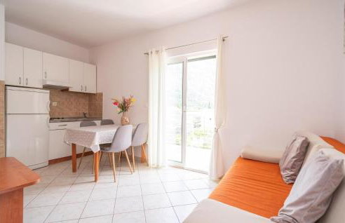 Lovely Apartment In Dubrovnik With Wifi - Photo 6