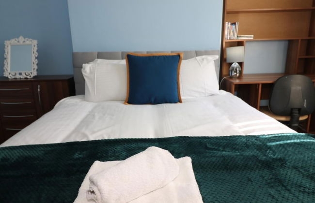 Dumbreck House - Glasgow - Photo 1