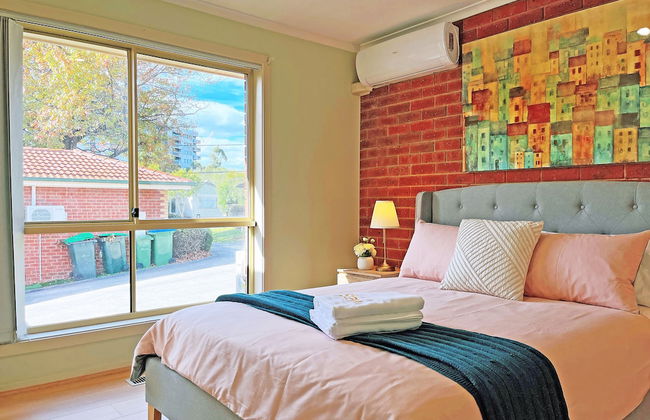 Ringwood 2BR Home - Foto 5