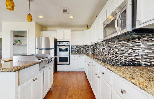 Paradise At Last - Photo 10