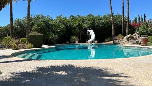 Paradise in Scottsdale with Pool Oasis & Game Room - Foto 3