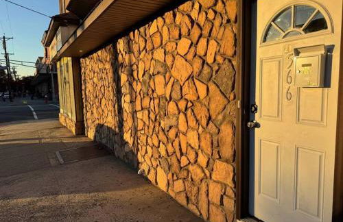 For NYC visitors 9min to NYC train-15min to EWR - Foto 10